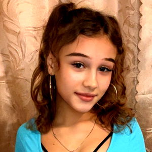 ๐คNIKA๐ค photo