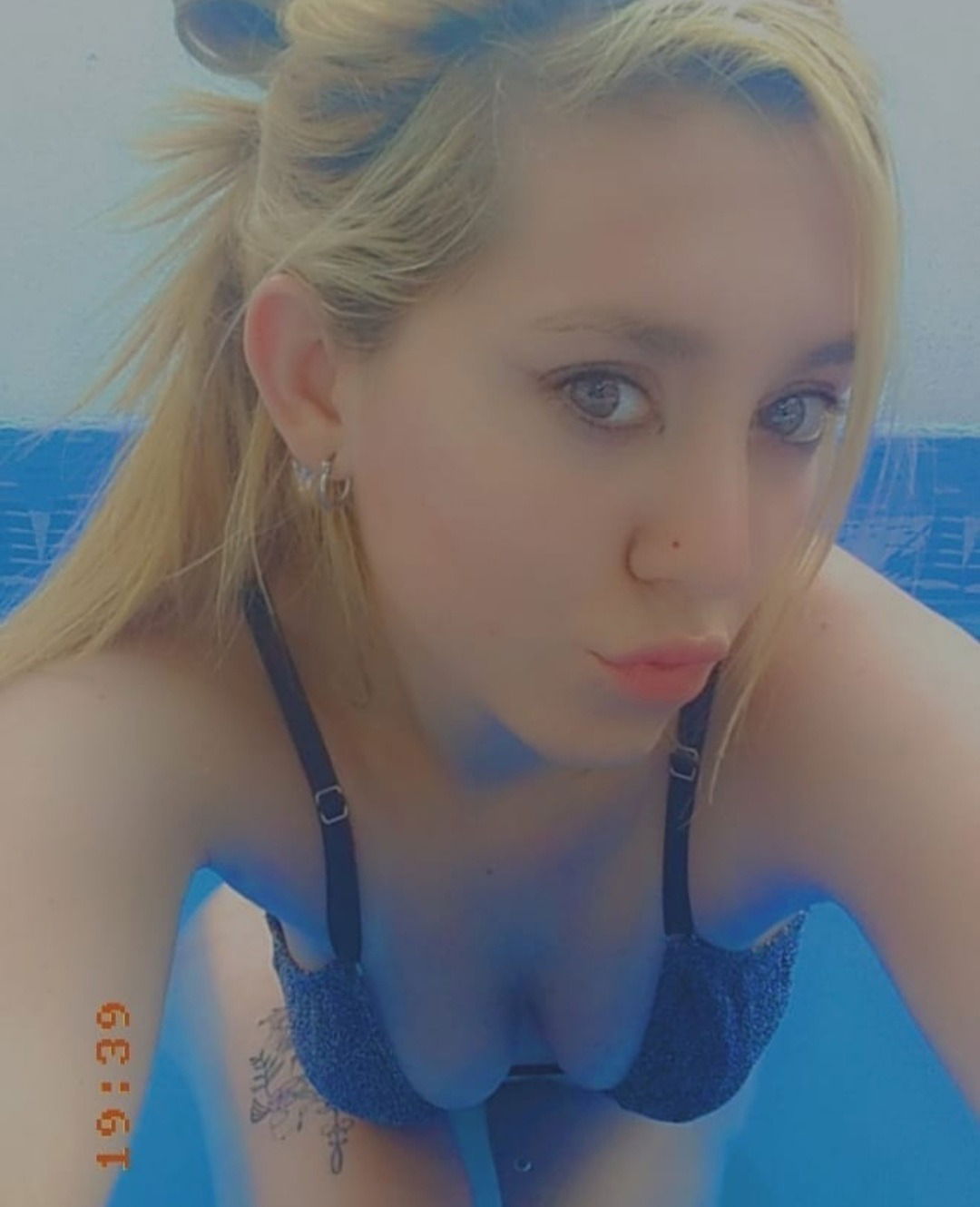 Angie Hot 🔥 photo