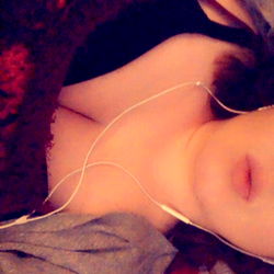 Model Photo Analysis of Babygirl