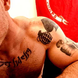 Roblowe, Ink: A Tattooed Muscle Stud