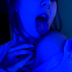 Sensual Model Aya Borges in Wonderland