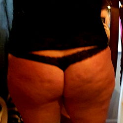 Pierced Lil Momma: A Model Photoshoot in Virginia