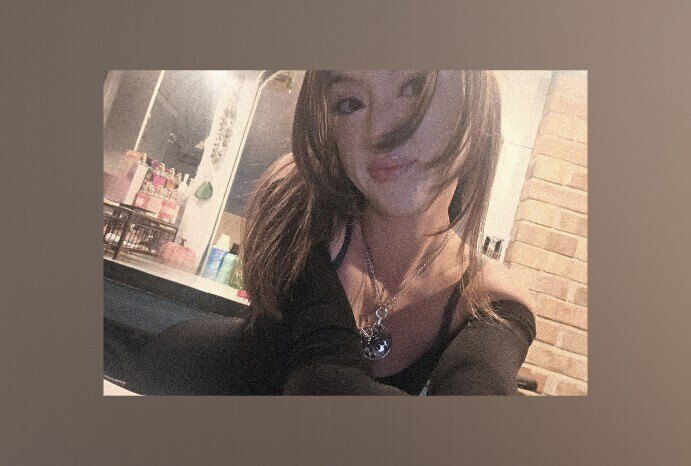 𝖠𝗅𝗒✯ photo