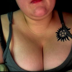 Asher, the Curvaceous Vixen of Missouri