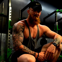 Onlyfans Model, AlphaMuscle