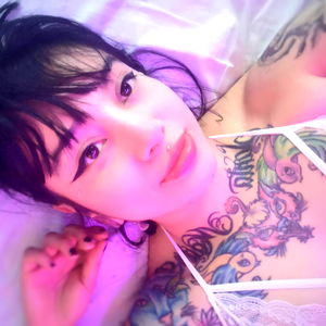 Contenido Exclusivo y Explรญcito photo