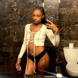 OnlyFans Model _Bandee00