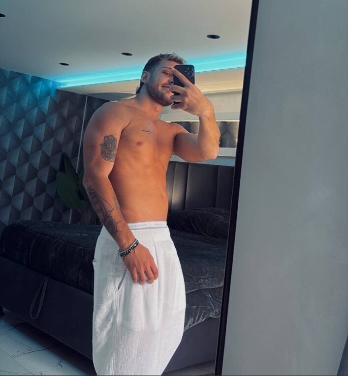 ANDREA 🔝 4% photo