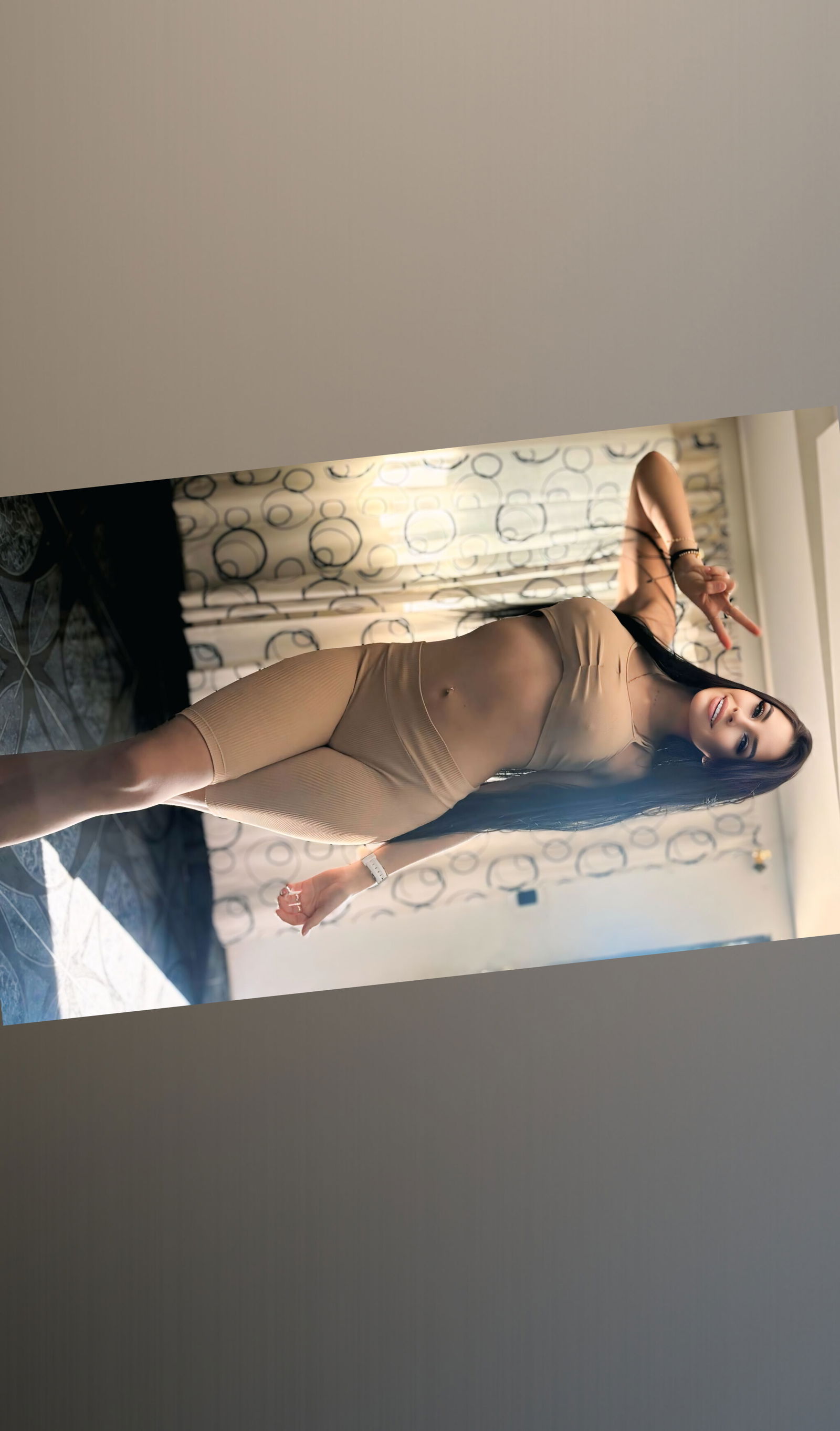 Diana Moreno🌸 photo