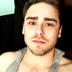 Arin Ferrari - Model Photograph