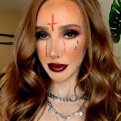 BabyMamaGianna - Stylish Makeup and Attire