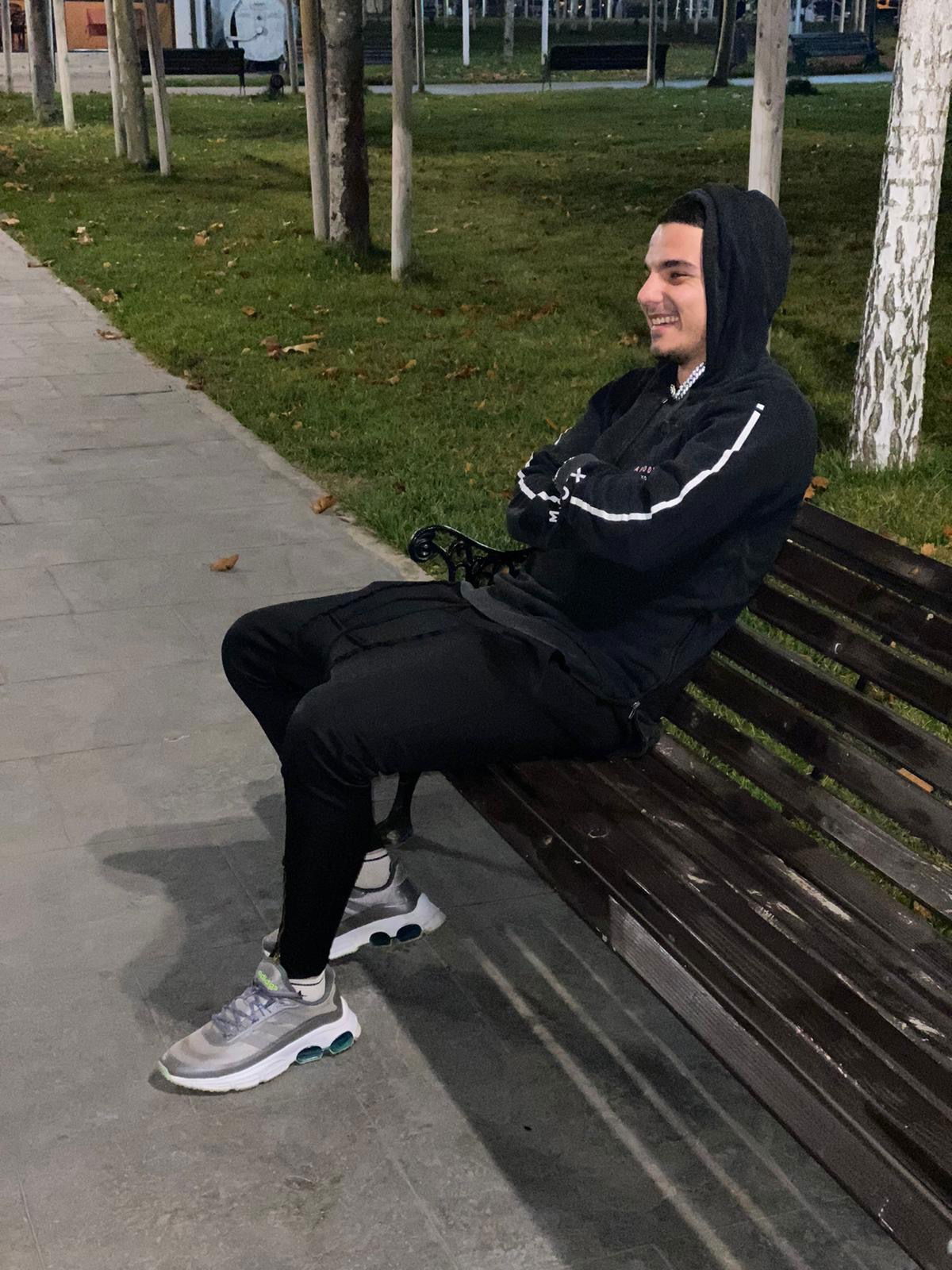 Andrei Hosseini photo