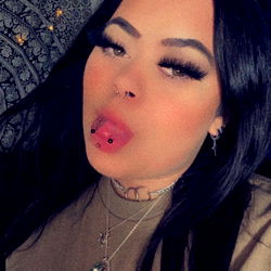 Jazmyn Love: A Colorado-Based OnlyFans Model