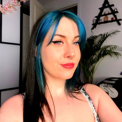 𝐿𝓊𝓃𝒶 𝐸𝓁𝒾𝓈𝑒🌙 your scandinavian sweetheart photo