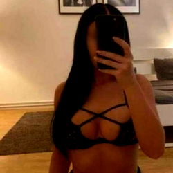 Female Model in Lingerie, OnlyFans