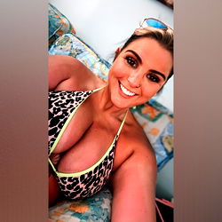 Aly Kate 🍑, from Georgia 🐠