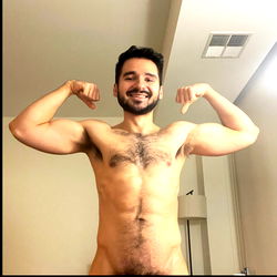 scruffygaynerd photo