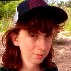 Onlyfans Model Heck Poses for the Camera