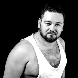 Onebear_spain_free photo