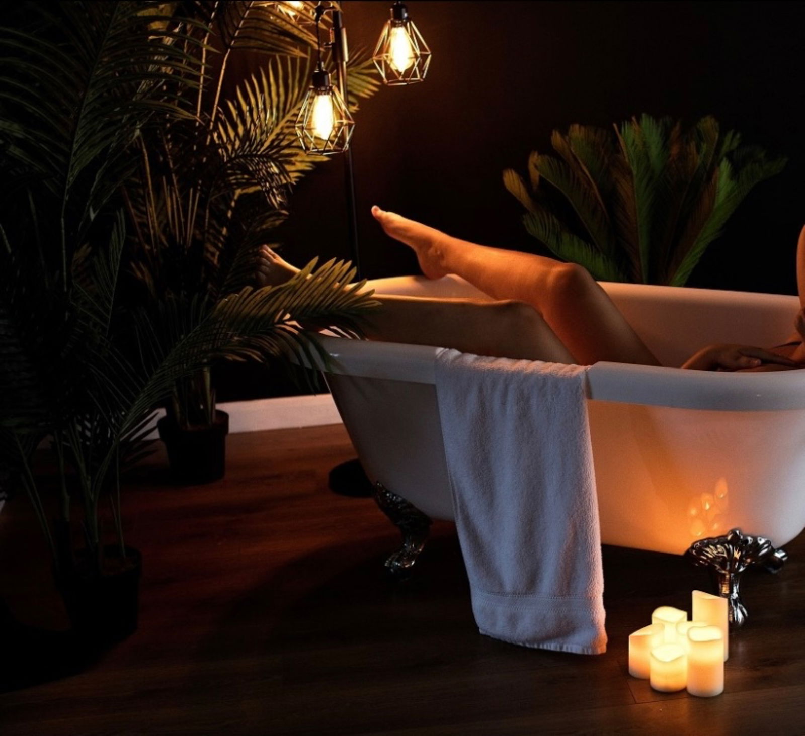 BloomingBootyliciousBitch photo