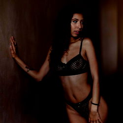 Liv✨: Alluring in a Lingerie Ad