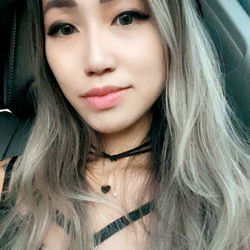 Angiexli - Glamorous Model