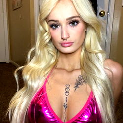 Blond OnlyFans Model in Pink Lingerie