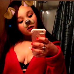 Cute Girl in Onlyfans Posts