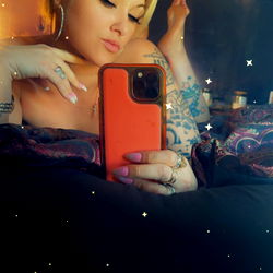 Stunning Model in a Vibrant Room