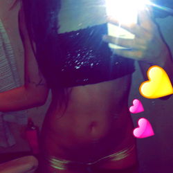 Las Vegas Model Ariel Showcases Her Fitness Progress on Instagram