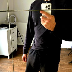 Model Photo of OnlyFans AlexSander