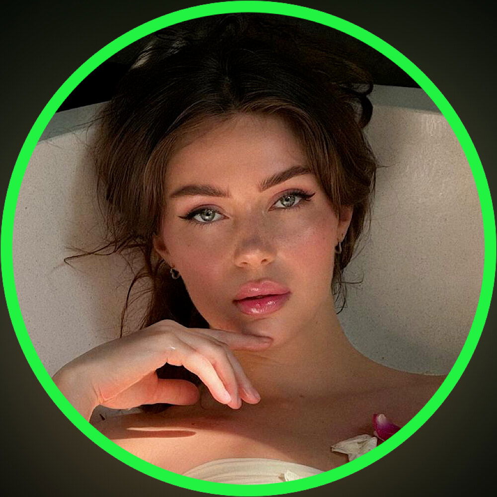 YOUR TASHA 💗 NEXT DOOR photo