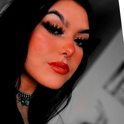 Faye, a Canadian Onlyfans Model