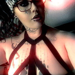 🌶️CrazyRed💋 photo