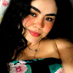 Alina, 23, Female Model from Pereira