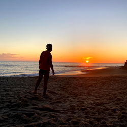 It’s me, Alex. photo