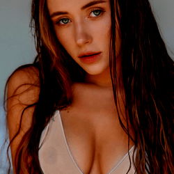 𝑨𝒏𝒏𝒂 𝑨𝒓𝒊𝒍𝒂𝒗𝒊𝒆𝒆 💞 photo