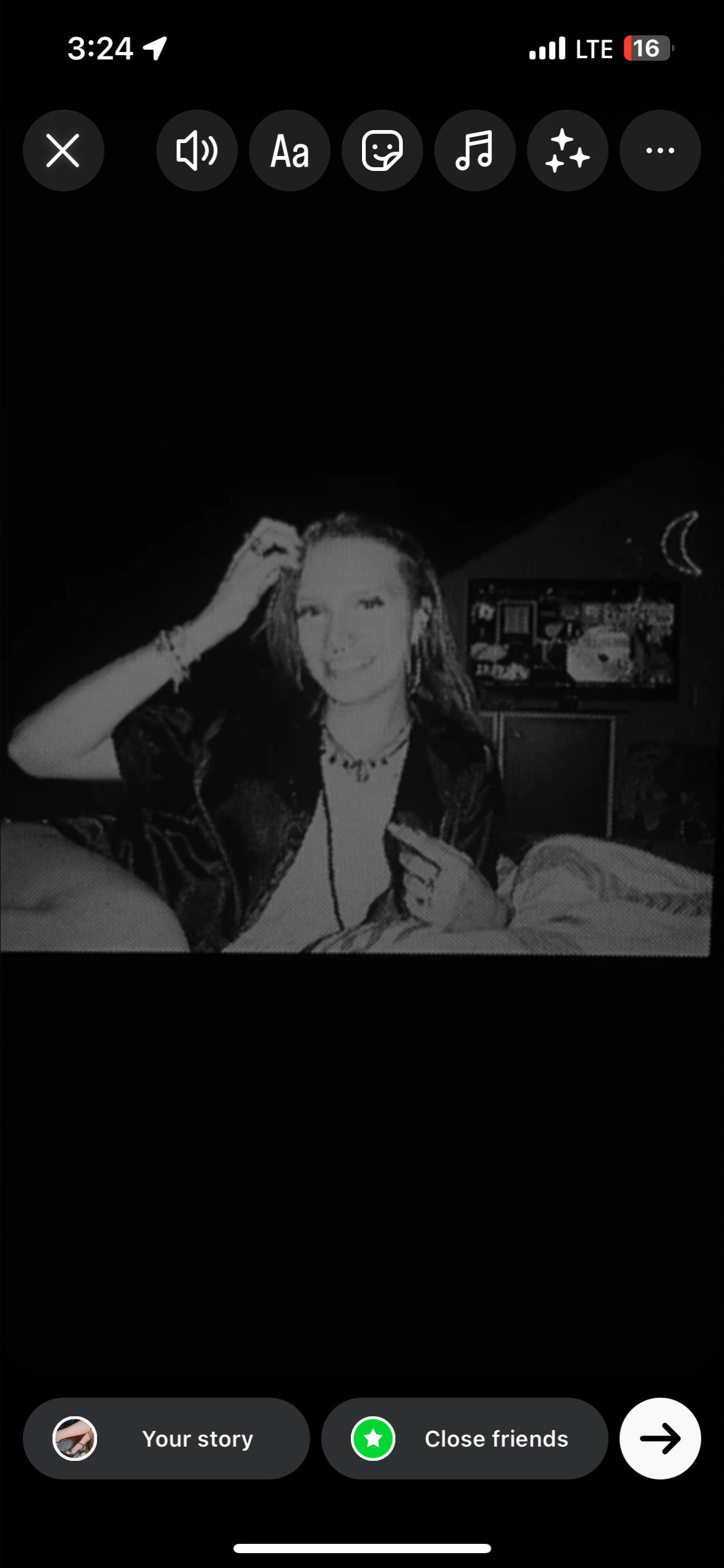 Sofie Scarlett photo