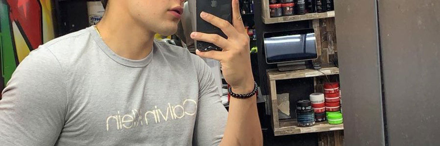 𝑴 𝒆 𝒍 𝒂 𝒏 𝒊 𝒆 🍓 photo