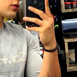 𝑴 𝒆 𝒍 𝒂 𝒏 𝒊 𝒆 🍓 photo