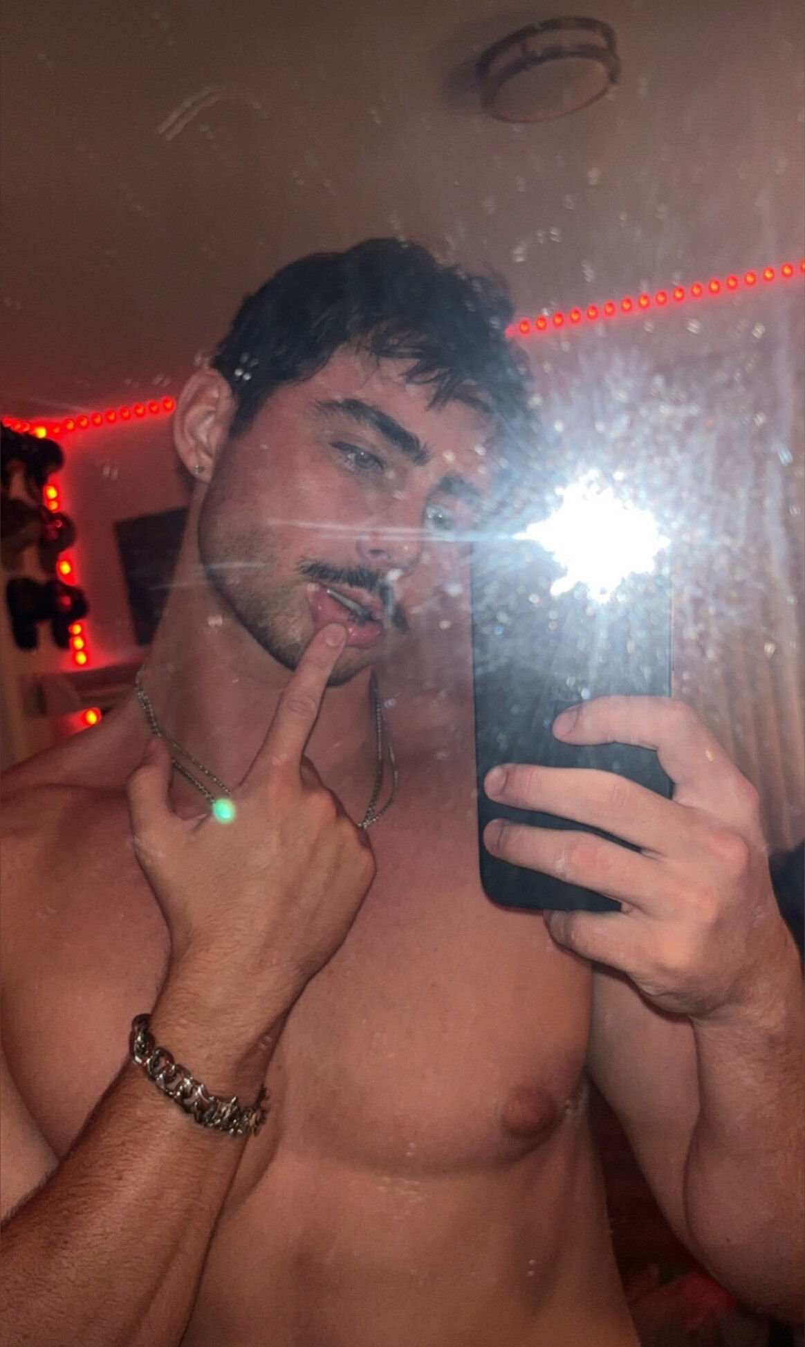 Aidan 😈 Top 1% On OF photo