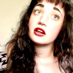 Kit, a Model from New England