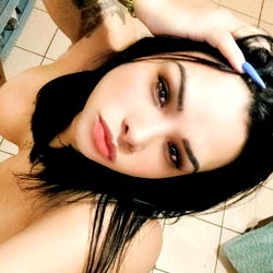 OnlyFans Model Adalayvzla in Playful Pose