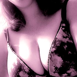 Exclusive Ailee Hexley Photos