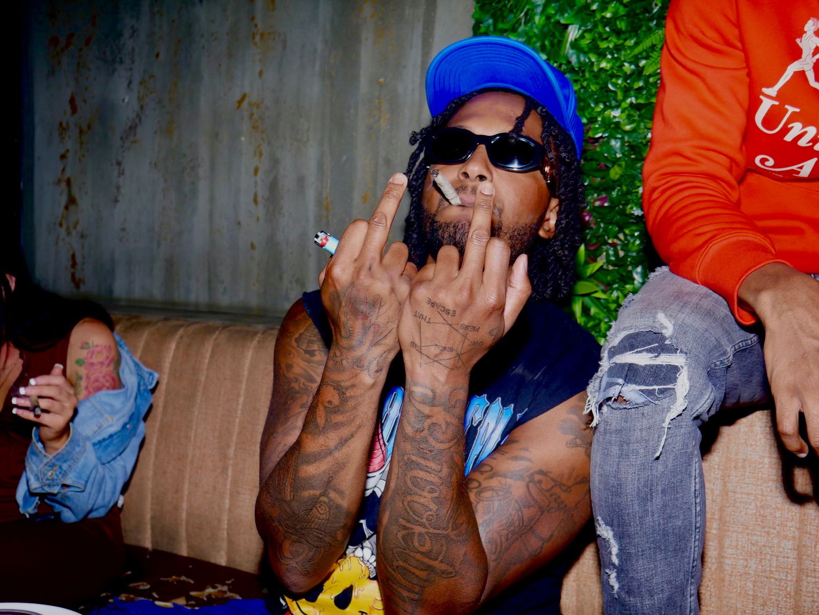 All locks dropped here , let’s make 💰 photo