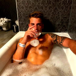 OnlyFans Model Photoshoot