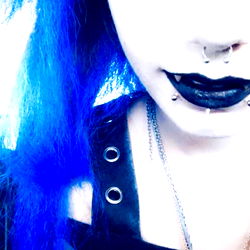 A Gothic Look with Kelsey-Lee