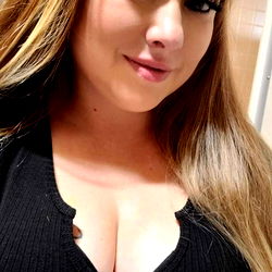 Mercedes Maddison photo