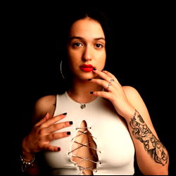 OnlyFans Model Amma Candy in a Riveting Shoot