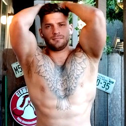 OnlyFans Inmate1993 Showcases Gym-Honed Physique